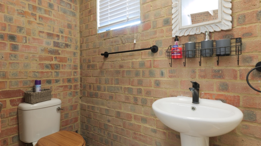 2 Bedroom Property for Sale in Oceanview Heights Western Cape